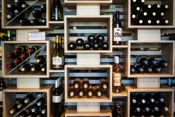 Comment choisir une cave à vin adaptée à votre collection ?