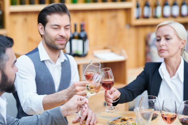 Découvrez le meilleur caviste en ligne pour vos vins préférés